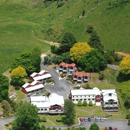 Waitomo Village Chalets Home Of Kiwipaka Waitomo Glowworm Zewnętrze zdjęcie