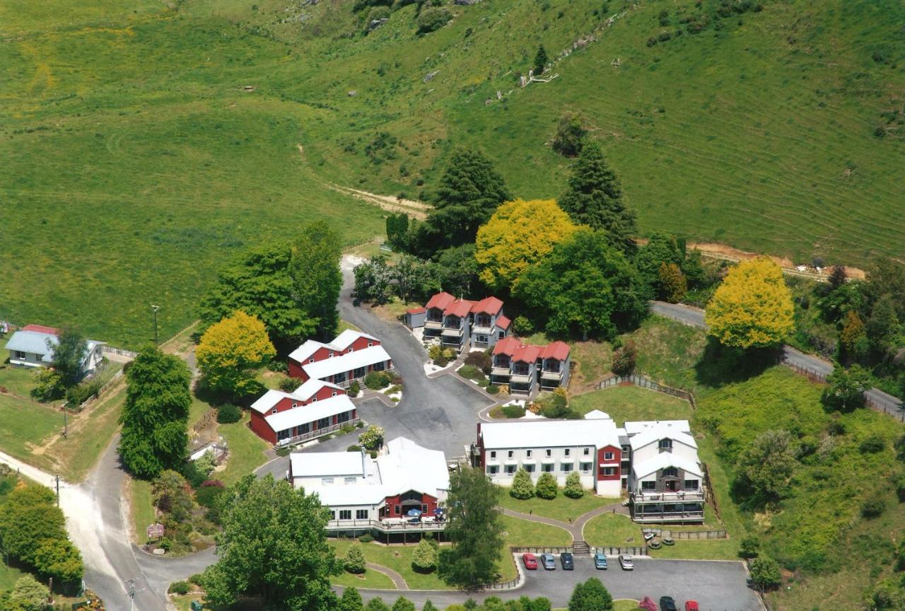 Waitomo Village Chalets Home Of Kiwipaka Waitomo Glowworm Zewnętrze zdjęcie