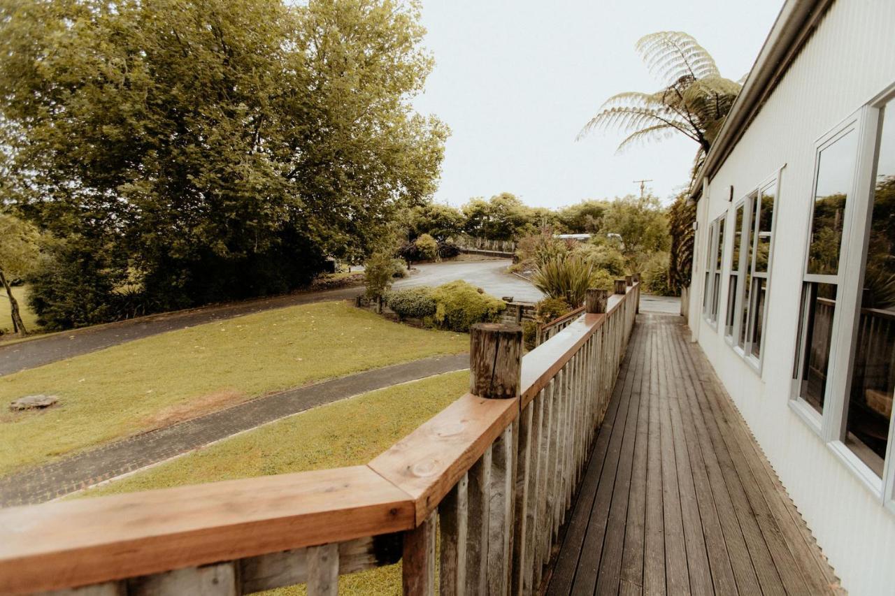 Waitomo Village Chalets Home Of Kiwipaka Waitomo Glowworm Zewnętrze zdjęcie