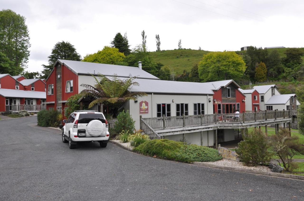 Waitomo Village Chalets Home Of Kiwipaka Waitomo Glowworm Zewnętrze zdjęcie