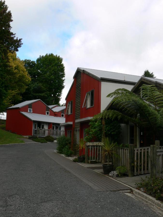 Waitomo Village Chalets Home Of Kiwipaka Waitomo Glowworm Zewnętrze zdjęcie